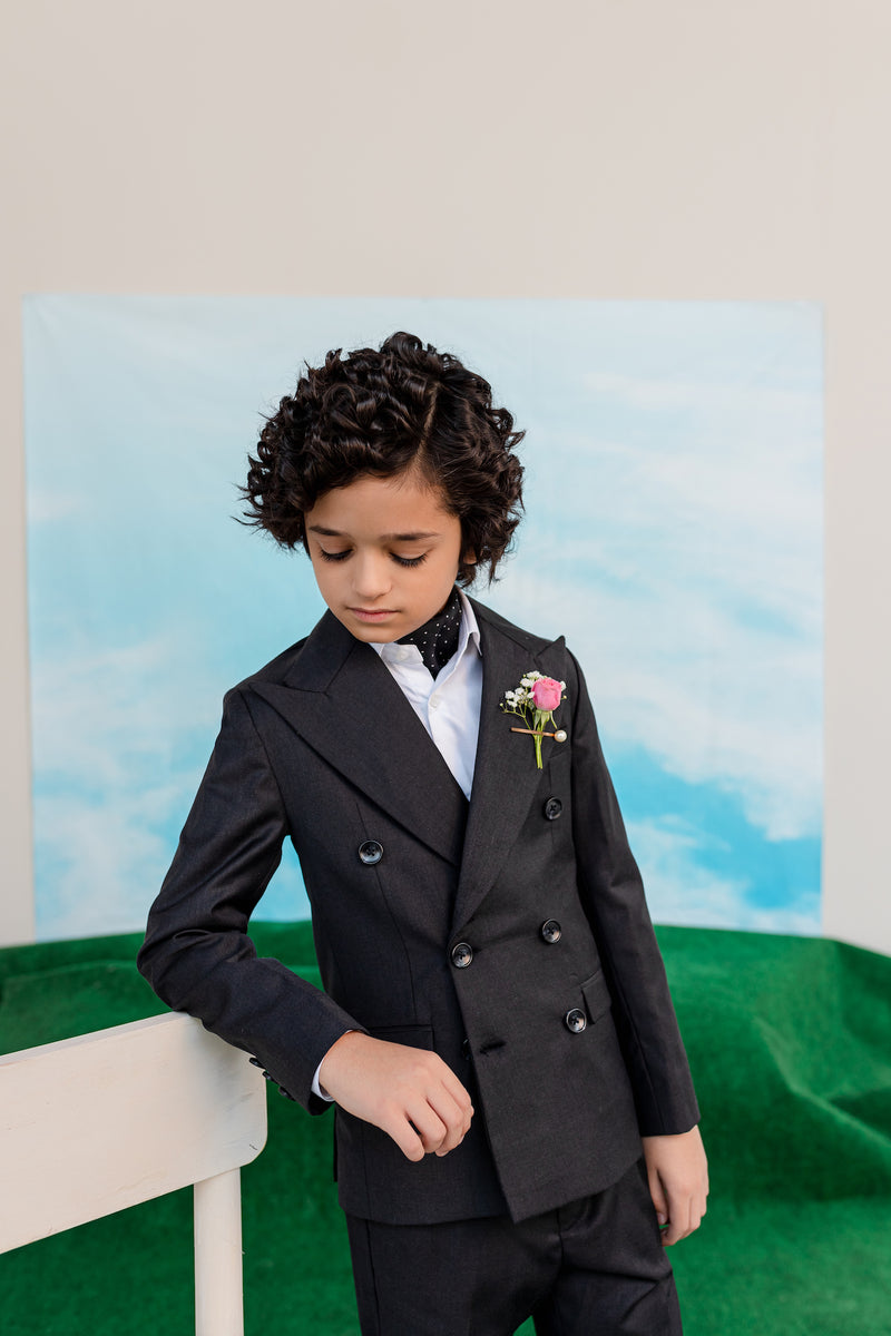 Charcoal Grey Double-Breasted Suit – Zeezou